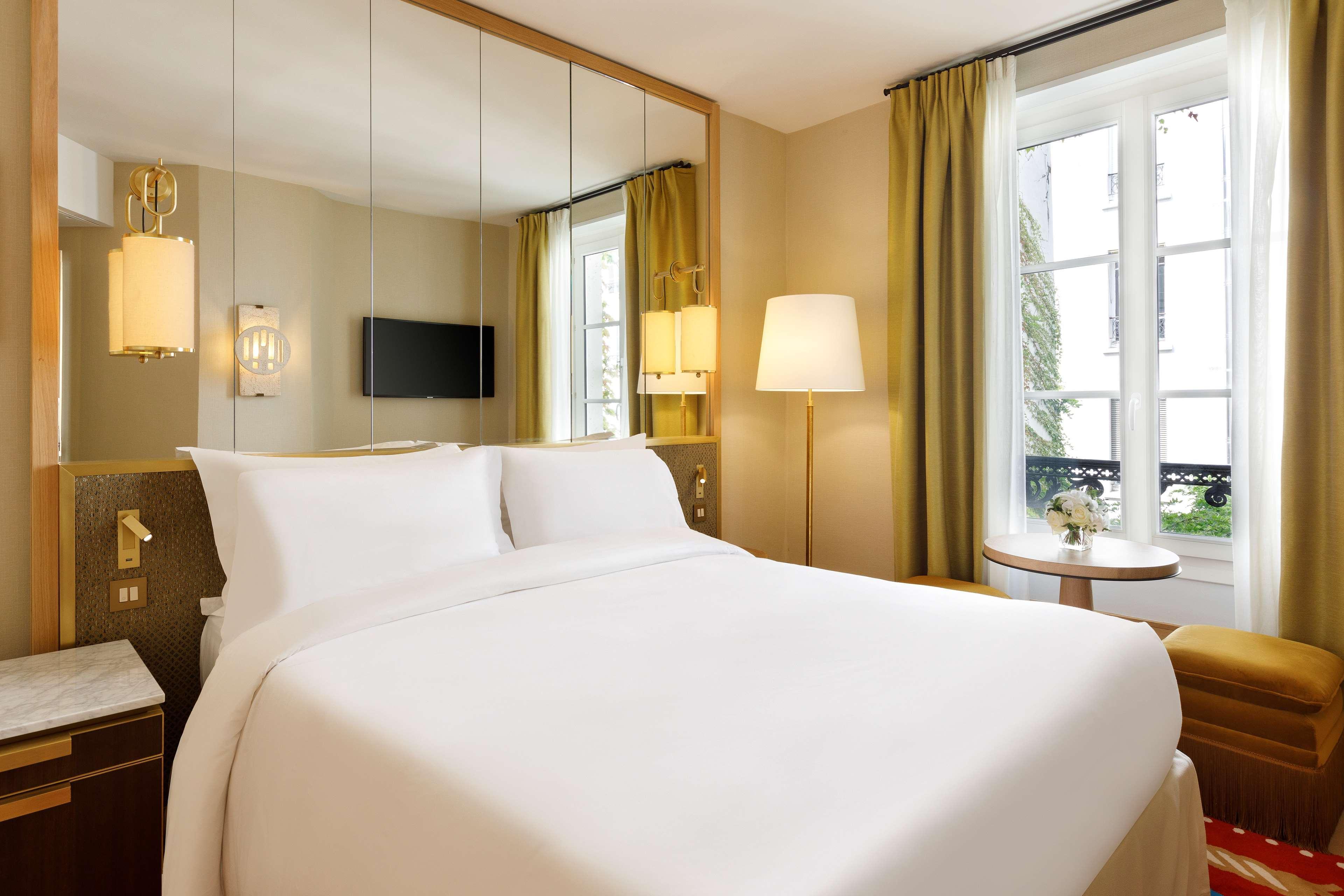 Le Belgrand Hotel Paris Champs Elysees, Tapestry By Hilton Exterior foto